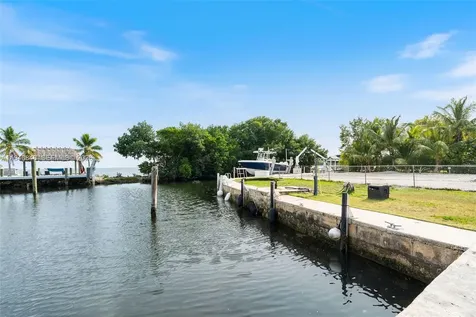 127 Seaside Avenue Key Largo FL 33037