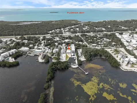 127 Seaside Avenue Key Largo FL 33037
