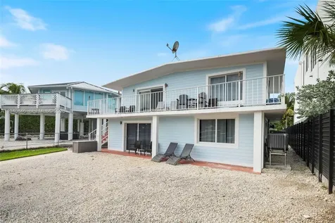 127 Seaside Avenue Key Largo FL 33037
