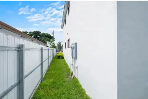 1831 NW 67th Street Miami FL 33147