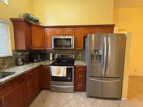 7390 S Pinewalk Drive S Margate FL 33063