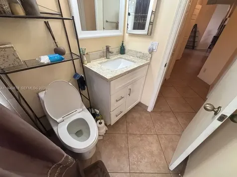 7390 S Pinewalk Drive S Margate FL 33063
