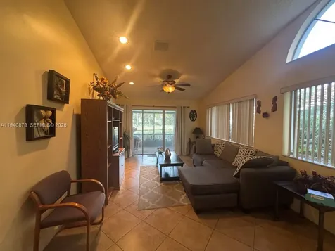7390 S Pinewalk Drive S Margate FL 33063