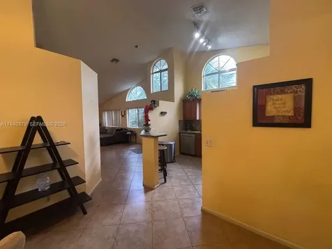 7390 S Pinewalk Drive S Margate FL 33063