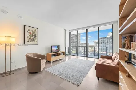 68 SE 6th Street Miami FL 33131