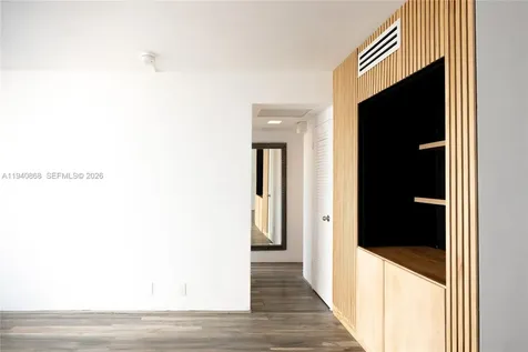 1200 West Avenue Miami Beach FL 33139