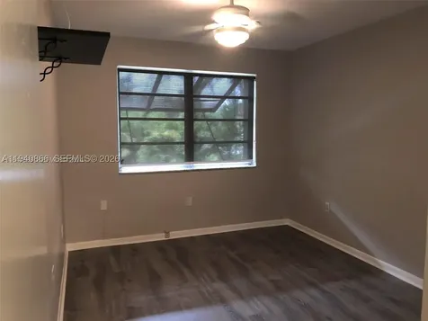 9350 SW 77th Avenue Miami FL 33156