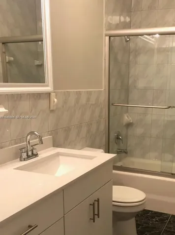 9350 SW 77th Avenue Miami FL 33156