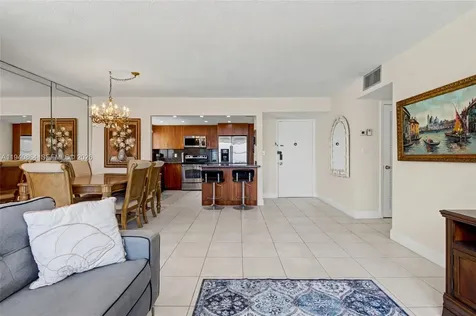 1825 S Ocean Drive Hallandale Beach FL 33009