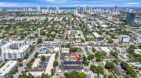 415 NE 2nd Street Hallandale Beach FL 33009