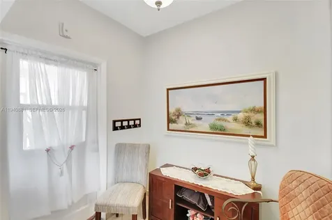 415 NE 2nd Street Hallandale Beach FL 33009