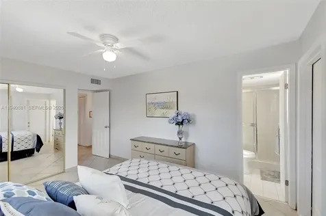 415 NE 2nd Street Hallandale Beach FL 33009