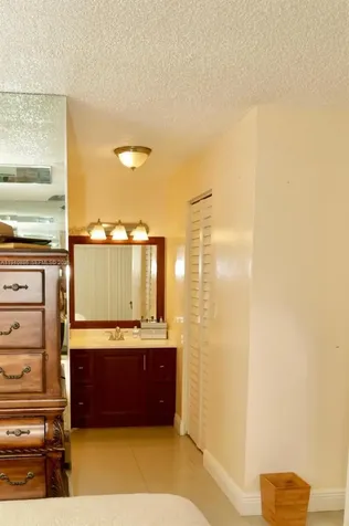 5860 NW 44th Street Lauderhill FL 33319