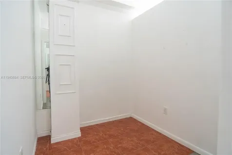 3471 SW 8th Street Miami FL 33135
