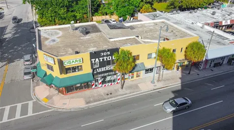 3471 SW 8th Street Miami FL 33135