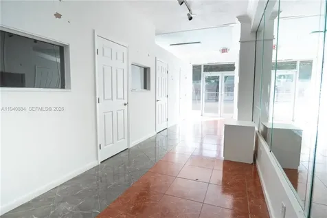 3471 SW 8th Street Miami FL 33135