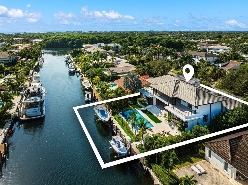 6853 Sunrise Court Coral Gables FL 33133