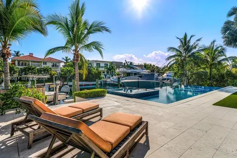 6853 Sunrise Court Coral Gables FL 33133