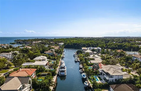 6853 Sunrise Court Coral Gables FL 33133