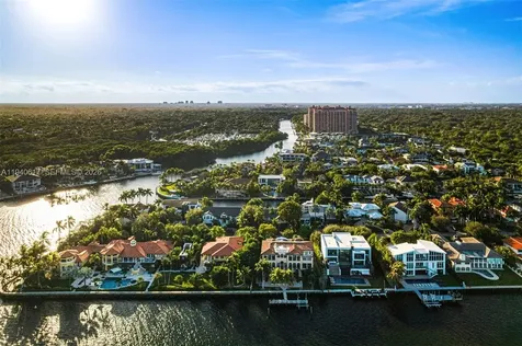 6853 Sunrise Court Coral Gables FL 33133