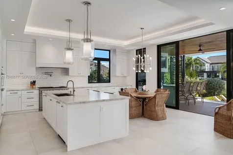 6853 Sunrise Court Coral Gables FL 33133