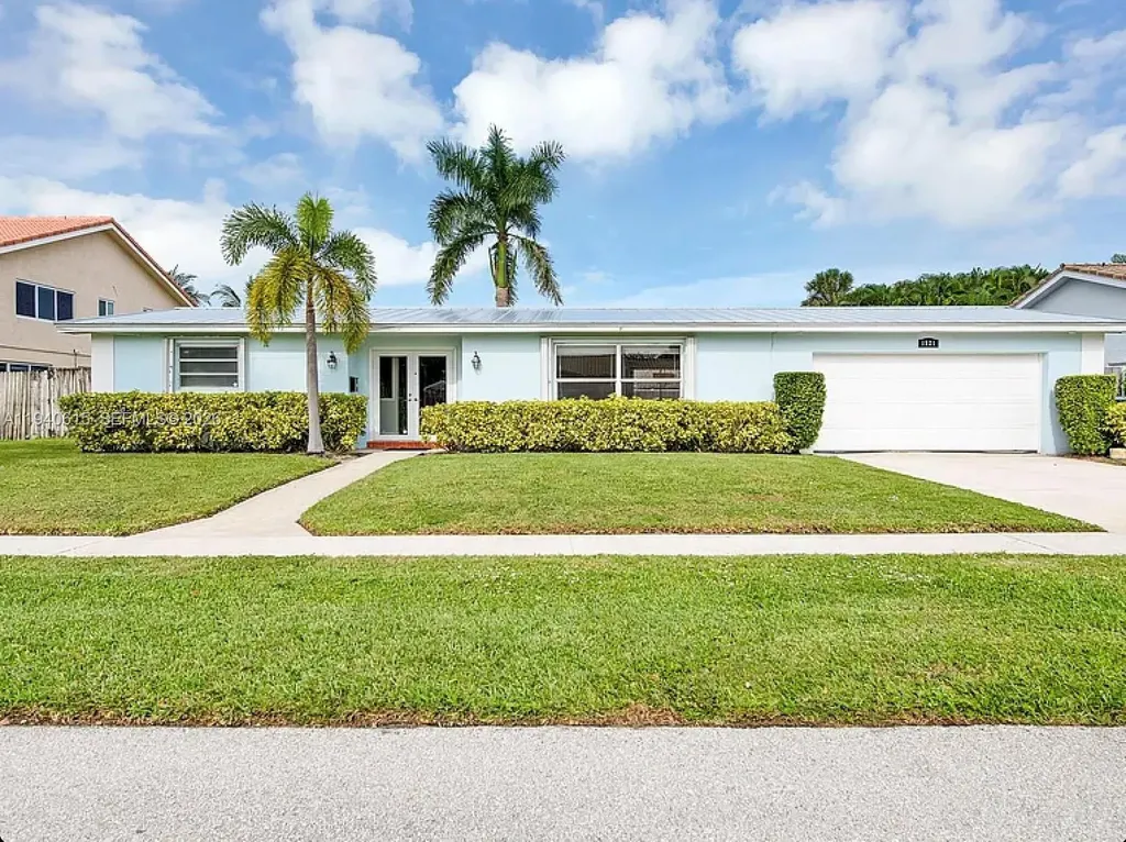 1521 SW 14th Street Boca Raton FL 33486