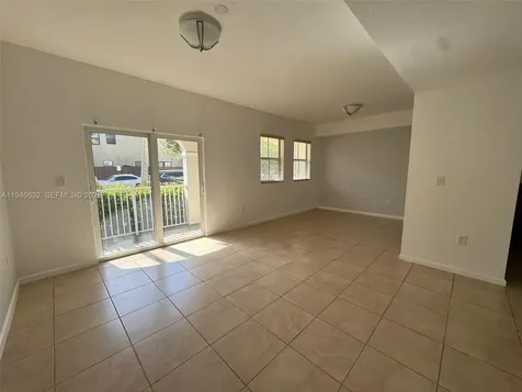 11601 NW 89th Street Doral FL 33178