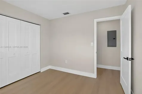 2805 NW 210th Terrace Miami Gardens FL 33056