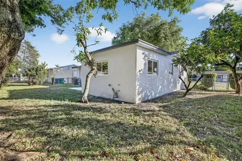 2805 NW 210th Terrace Miami Gardens FL 33056