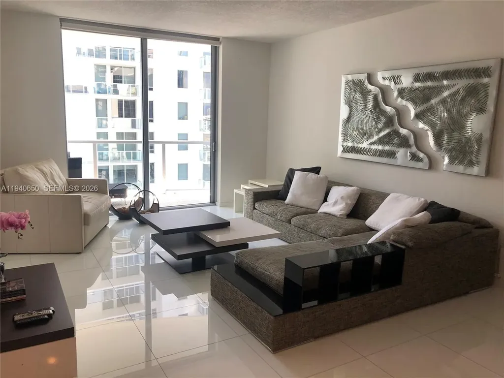 1060 Brickell Avenue Miami FL 33131