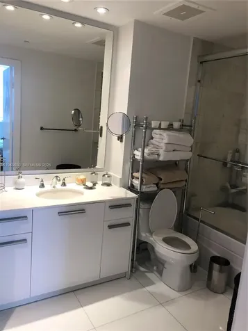 1060 Brickell Avenue Miami FL 33131