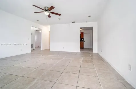 4030 SW 19th Street West Park FL 33023