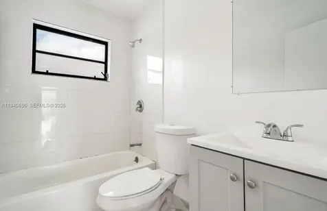4030 SW 19th Street West Park FL 33023
