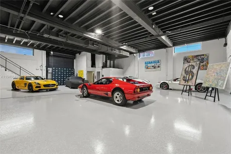 2045 NW 1st Avenue Miami FL 33127