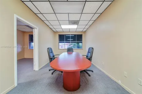 25 E 4th Street Hialeah FL 33010