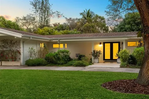 12685 SW 81st Avenue Pinecrest FL 33156