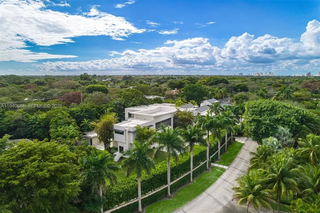 4780 SW 86th Terrace Miami FL 33143