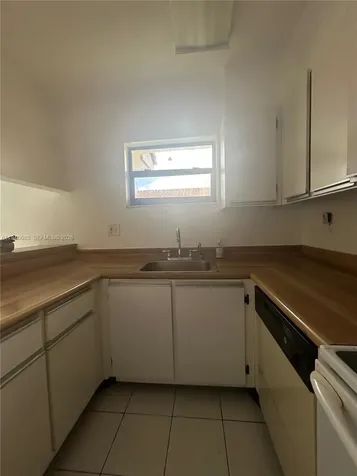 5851 W 20th Avenue Hialeah FL 33012