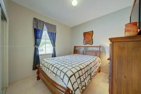 27461 SW 138th Avenue Homestead FL 33032