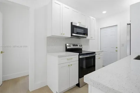 461 Plover Avenue Miami Springs FL 33166