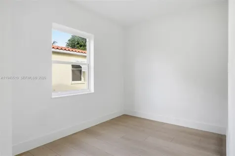461 Plover Avenue Miami Springs FL 33166