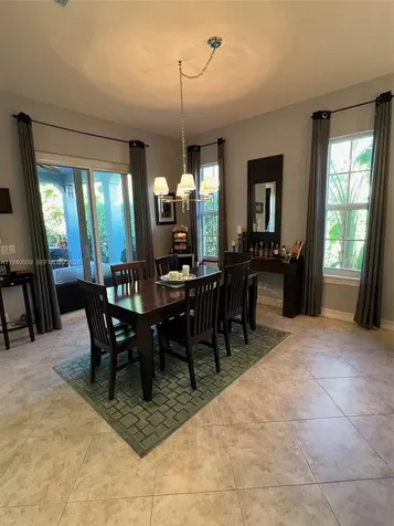 184 W Bay Cedar Circle Jupiter FL 33458