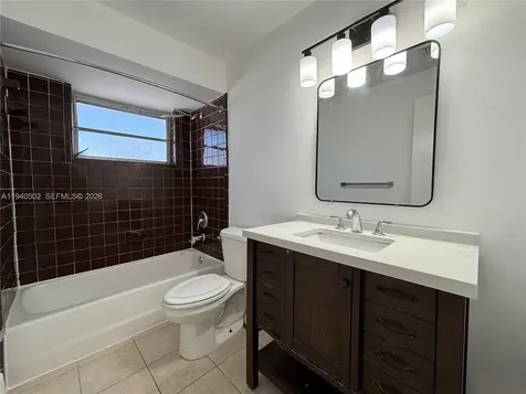 5904 SW 27th Street West Park FL 33023