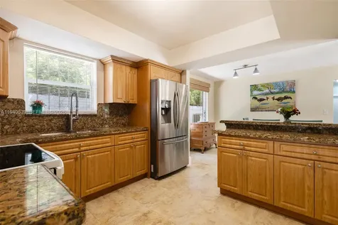 2201 SW 22nd Terrace Miami FL 33145