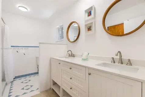 2201 SW 22nd Terrace Miami FL 33145