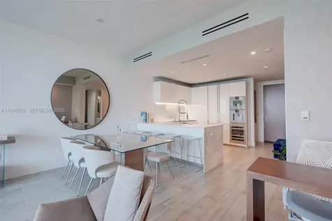 10201 Collins Avenue Bal Harbour FL 33154