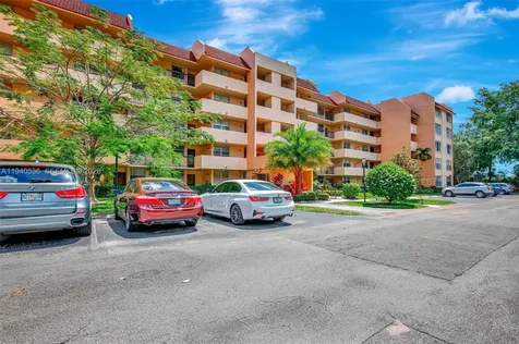 3651 Environ Boulevard Lauderhill FL 33319