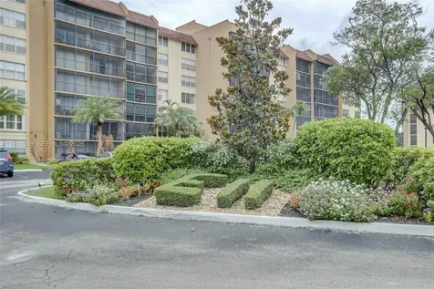 3651 Environ Boulevard Lauderhill FL 33319