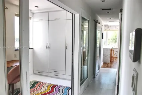 4710 Pine Tree Drive Miami Beach FL 33140