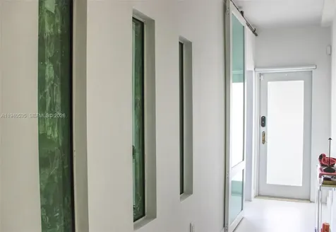4710 Pine Tree Drive Miami Beach FL 33140